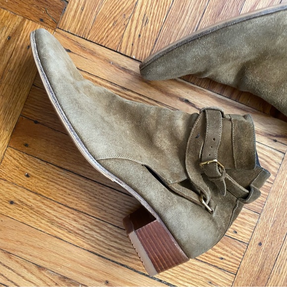 Saint Laurent ankle boot! - Picture 3 of 10